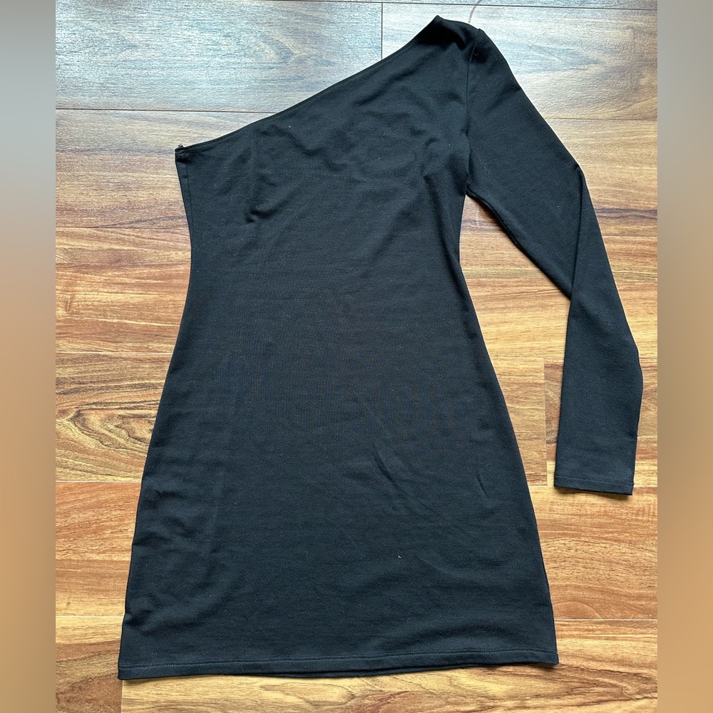 Reformation Mini Dress size small in black